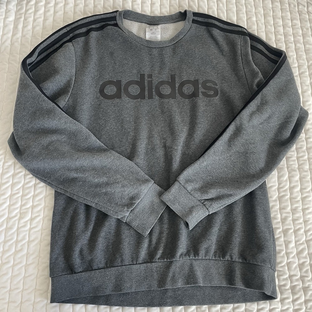 adidas Gray Fleece Pullover Sweatshirt, Crew Neck, Black Stripes, unisex Medium